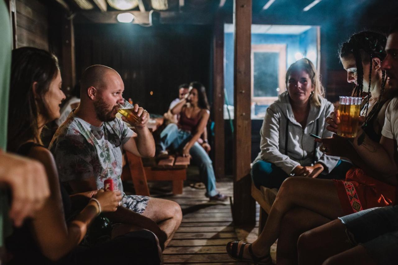 Mar De Fondo Hostel Punta Del Diablo Dış mekan fotoğraf