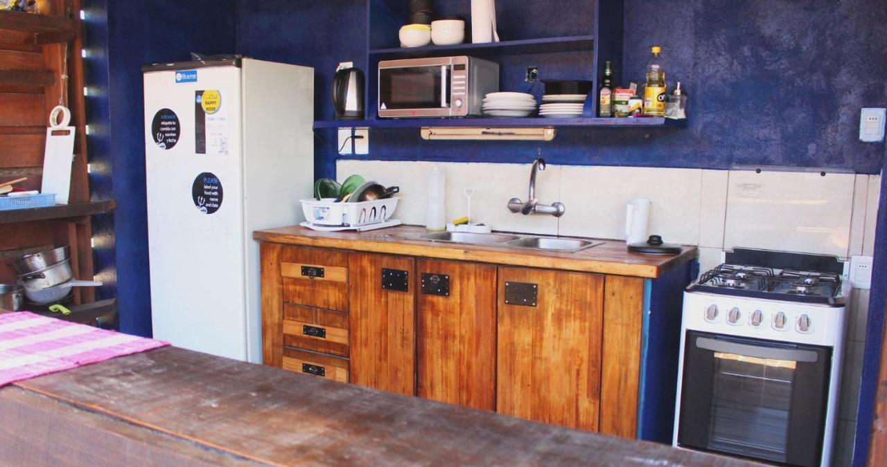 Mar De Fondo Hostel Punta Del Diablo Dış mekan fotoğraf