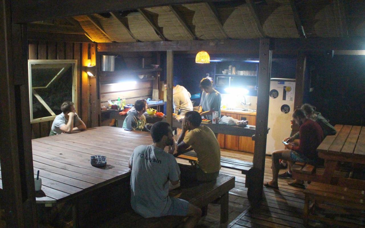 Mar De Fondo Hostel Punta Del Diablo Dış mekan fotoğraf